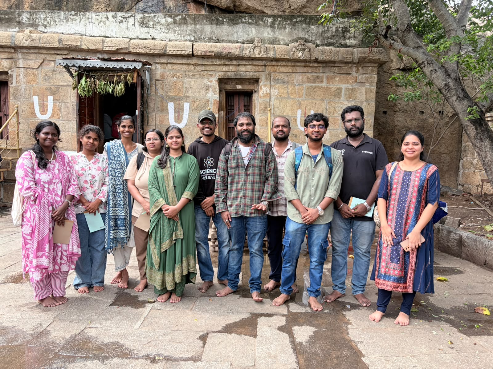 A group photograph during the temple visit
